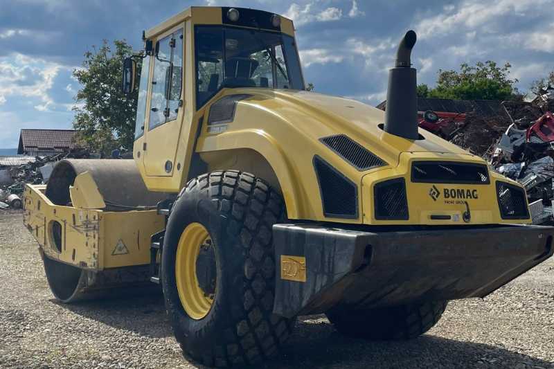 OmecoHub - Immagine BOMAG BW219DH